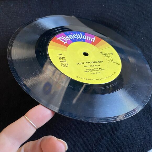 Vintage 1976 Little Golden Book & Record Of Frosty The Snowman. Read Along. USA. - Picture 12 of 13